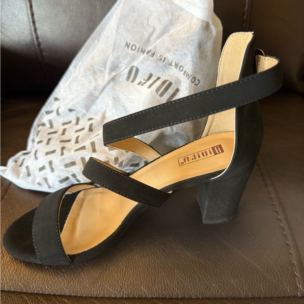 Elegant Black Strappy Heels